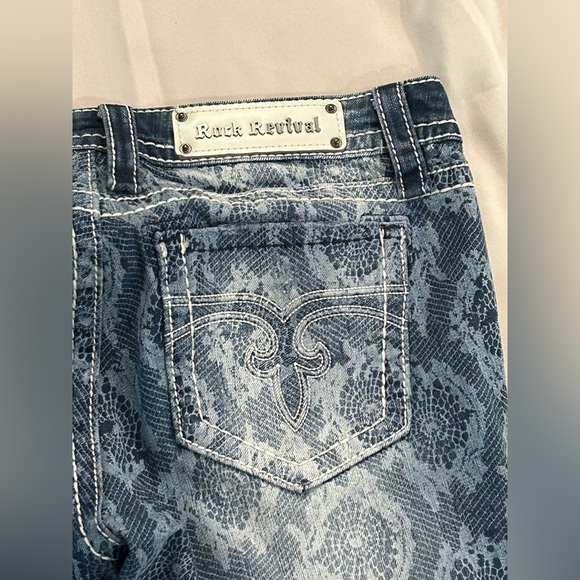 Rock Revival Lydia Cropped Skinny Jeans - Size 31 - Picture 9 of 13